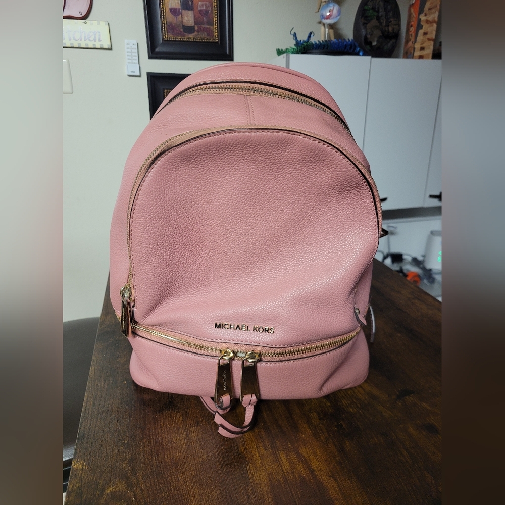 MICHAEL Michael Kors Rhea Zip Pink Medium Size Backpack